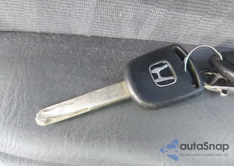 2005 Honda Civic Lx z USA, uszkodzony, nr VIN 2HGES16505H546035